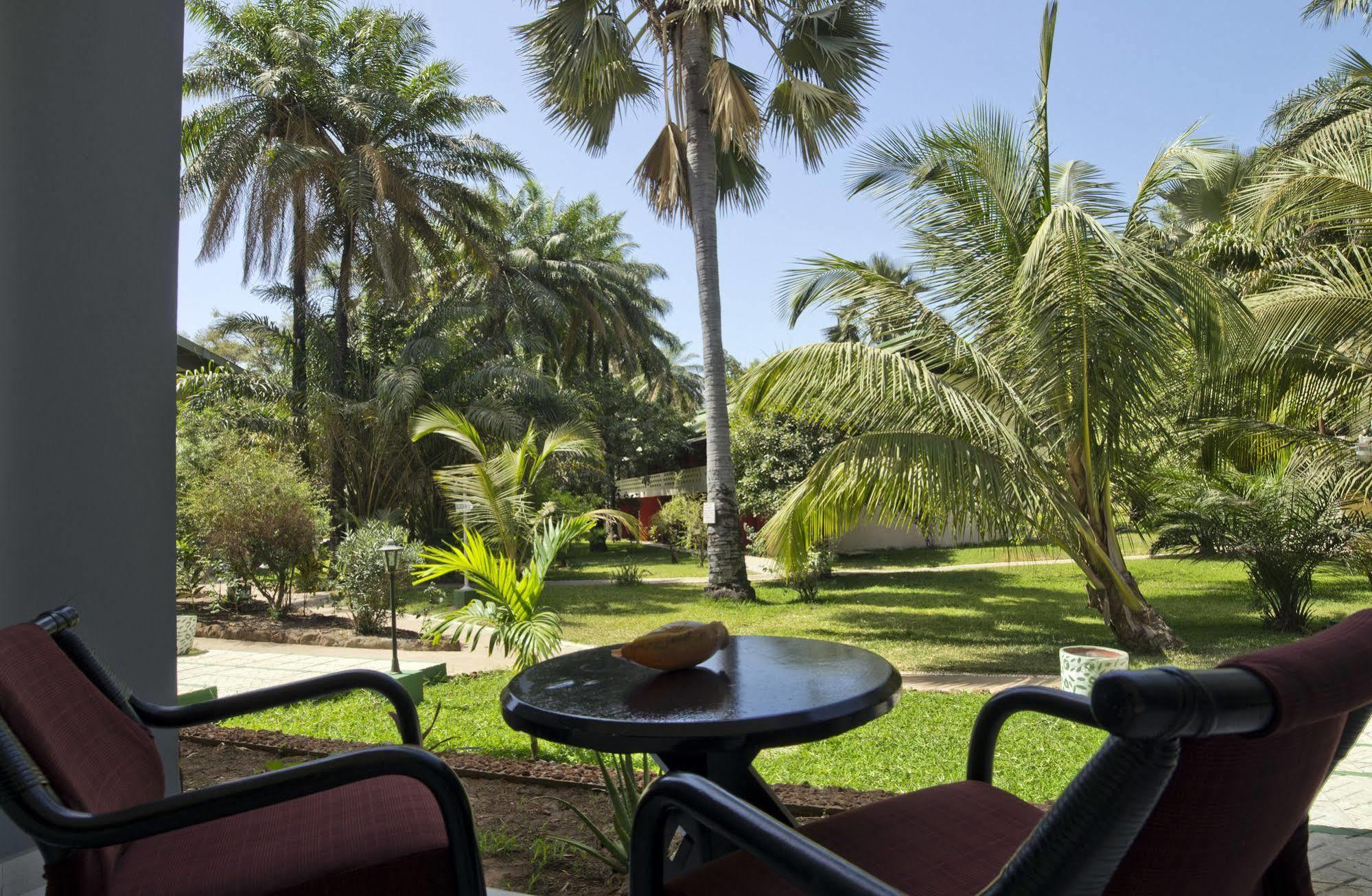 Senegambia Beach Hotel كولولي المظهر الخارجي الصورة