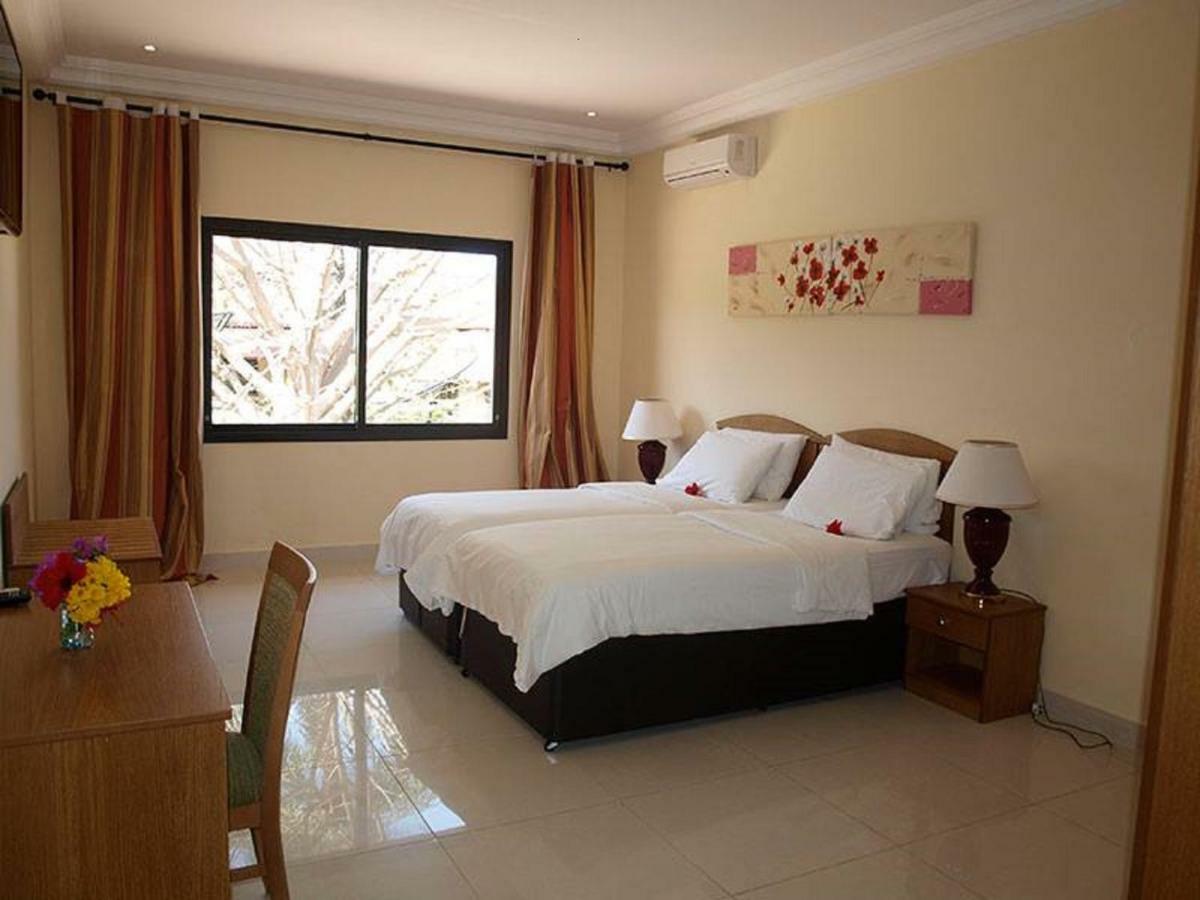 Senegambia Beach Hotel كولولي المظهر الخارجي الصورة